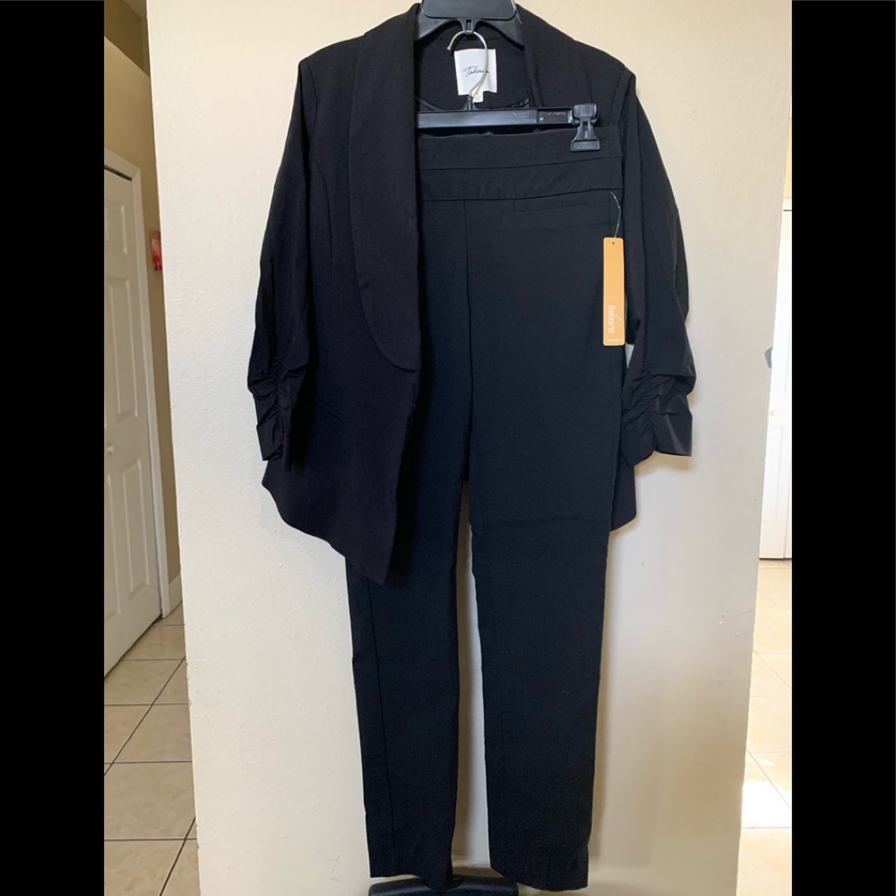 women suit sets